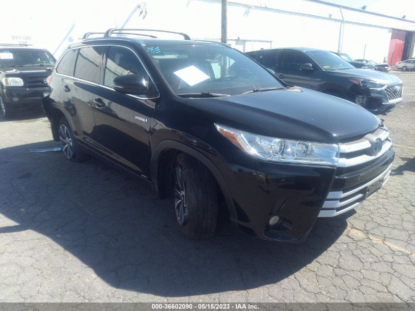 2019 TOYOTA HIGHLANDER HYBRID XLE - 5TDJGRFH5KS063001