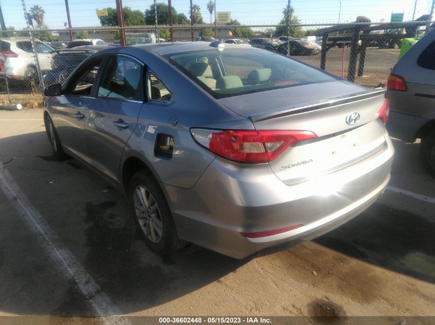 2015 HYUNDAI SONATA 2.4L SE - 5NPE24AF3FH217192