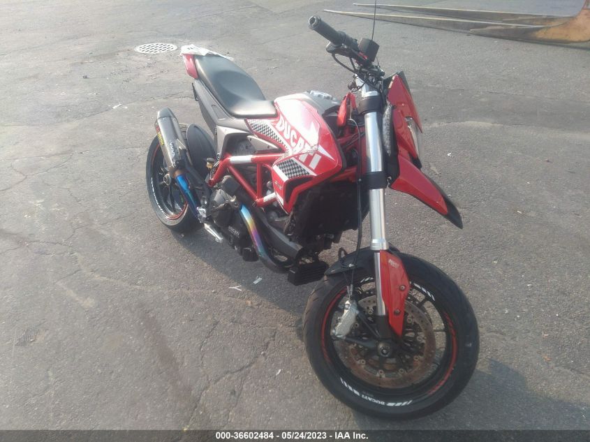 2018 DUCATI HYPERMOTARD 939 - ZDM1YBJS9JB013641