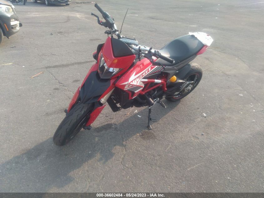 2018 DUCATI HYPERMOTARD 939 - ZDM1YBJS9JB013641