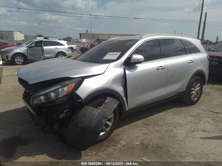 2017 KIA SORENTO LX V6 - 5XYPG4A5XHG249794