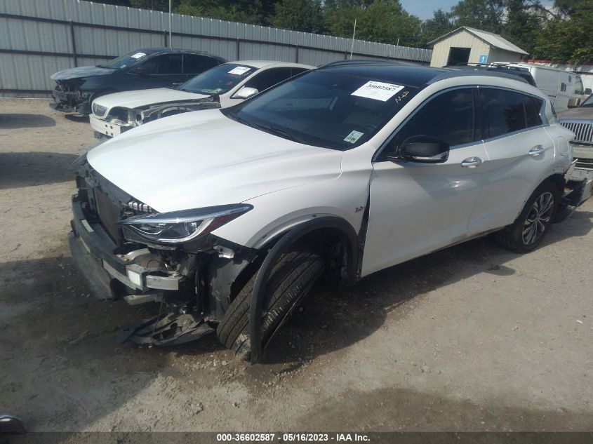 2017 INFINITI QX30 PREMIUM SJKCH5CR8HA039323
