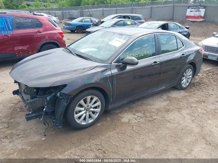 2020 TOYOTA CAMRY LE - 4T1L11AK1LU905677