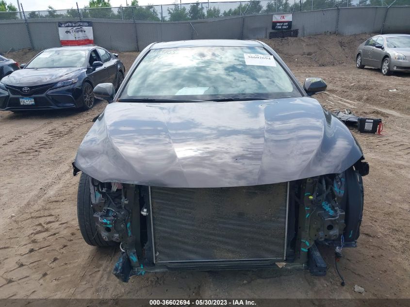 2020 TOYOTA CAMRY LE - 4T1L11AK1LU905677