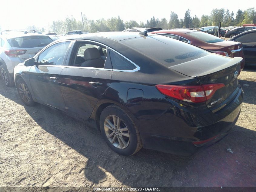 2015 HYUNDAI SONATA 2.4L SE - 5NPE24AF2FH153047