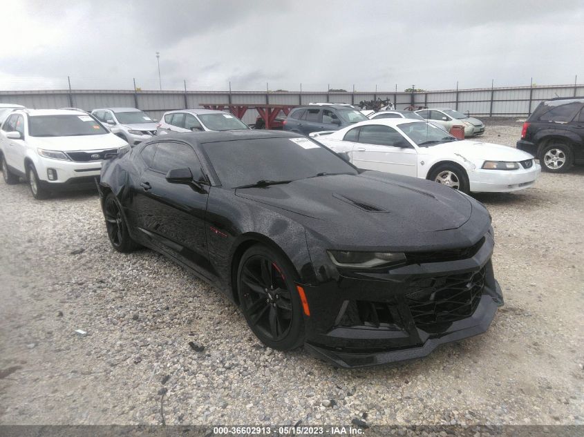 2018 CHEVROLET CAMARO 2SS - 1G1FH1R75J0170910