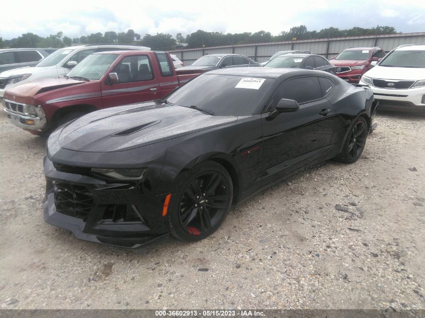 2018 CHEVROLET CAMARO 2SS - 1G1FH1R75J0170910