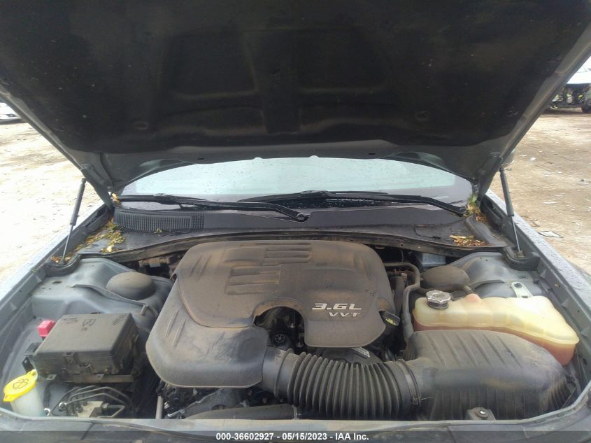 2017 CHRYSLER 300 300S - 2C3CCAGG5HH648376