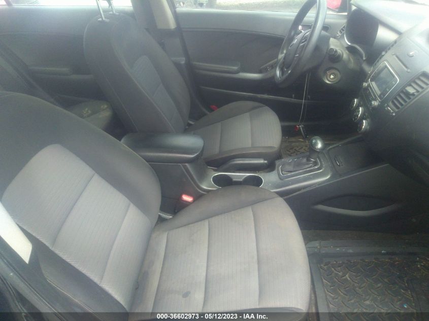 2016 KIA FORTE LX - KNAFX4A67G5569020