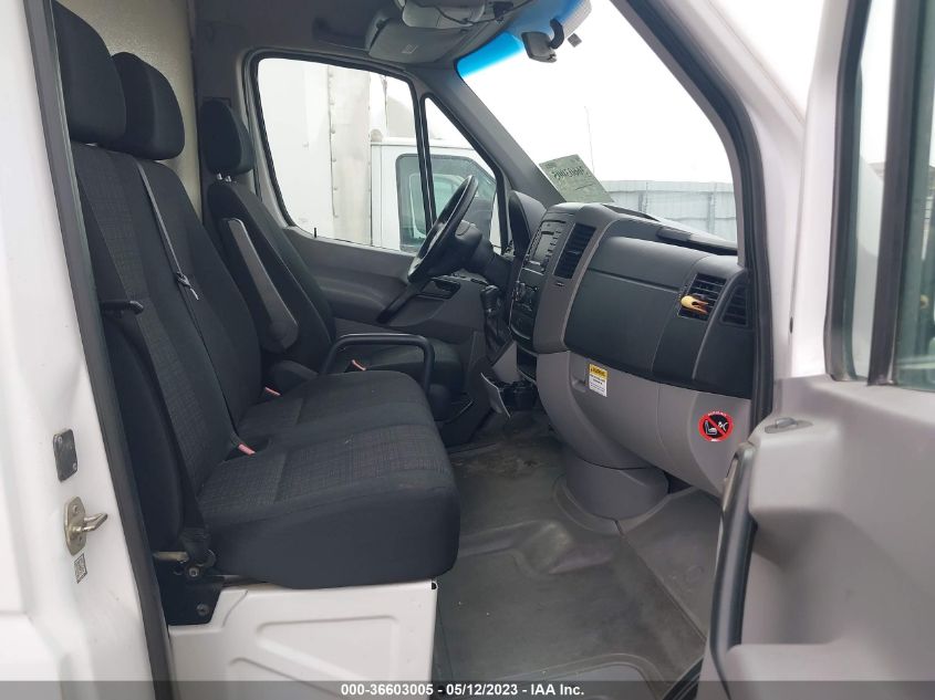 2015 MERCEDES-BENZ SPRINTER CARGO VANS WD3PF1CC8F5989910
