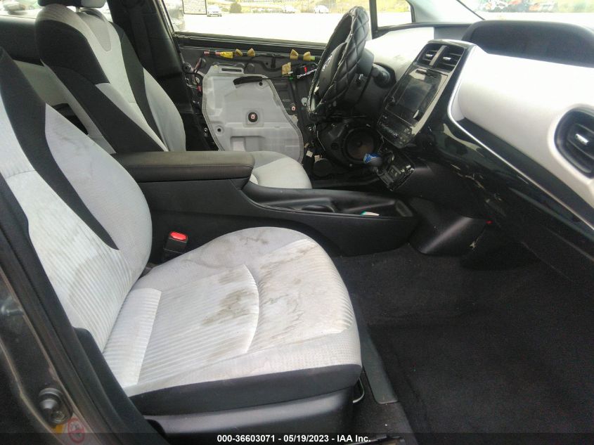 2016 TOYOTA PRIUS TWO - JTDKBRFU6G3522870