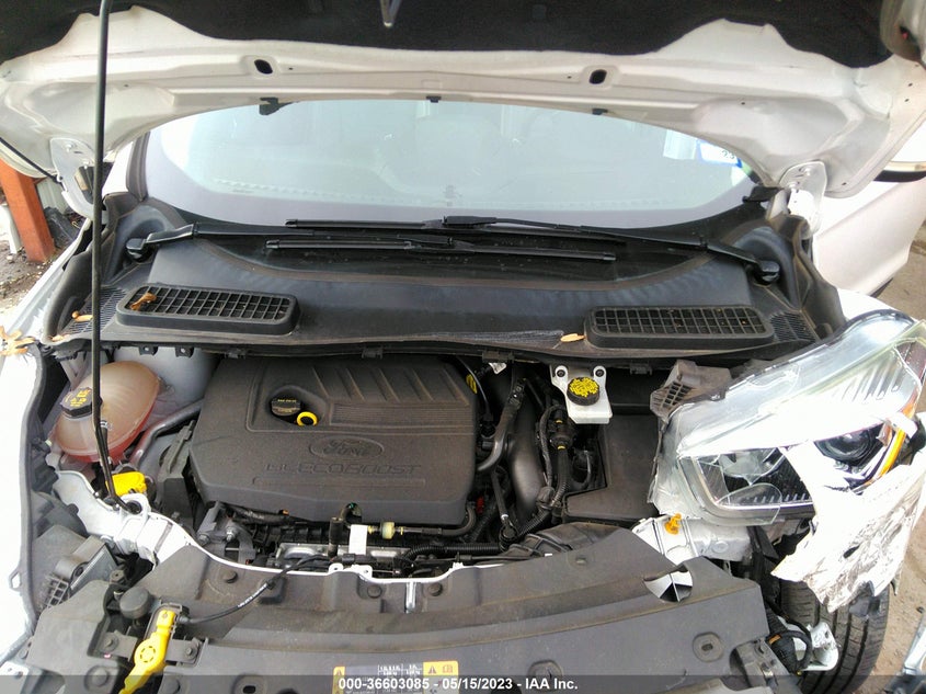 VIN 1FMCU0JD9HUD08593 2017 FORD ESCAPE TITANIUM