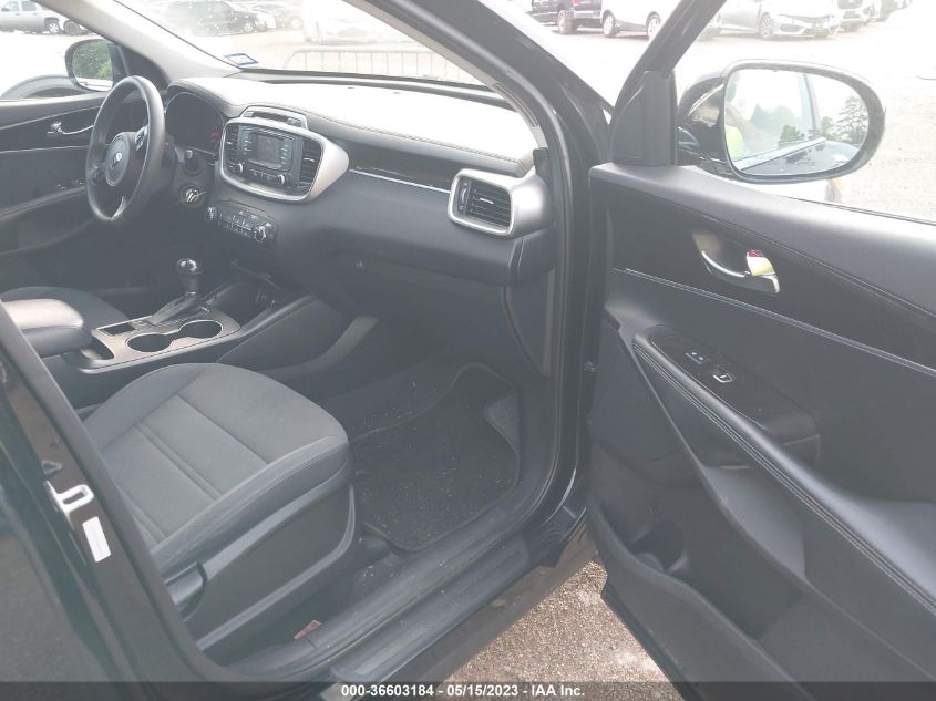 2017 KIA SORENTO LX - 5XYPG4A3XHG258106