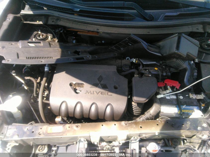 2018 MITSUBISHI OUTLANDER SE/SEL/LE - JA4AD3A35JZ031268
