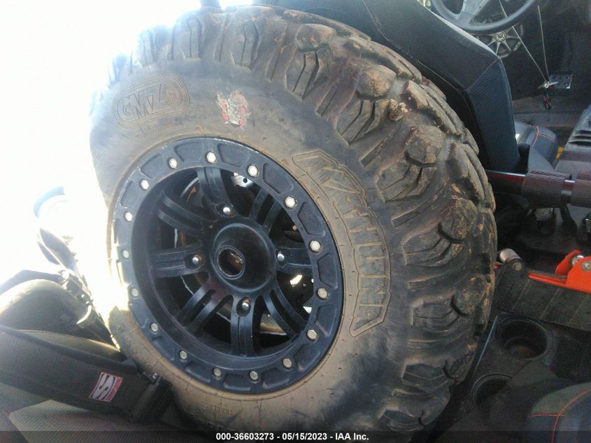 2014 POLARIS RZR 4 1000 XP - 4XA6T1EAXEB201271