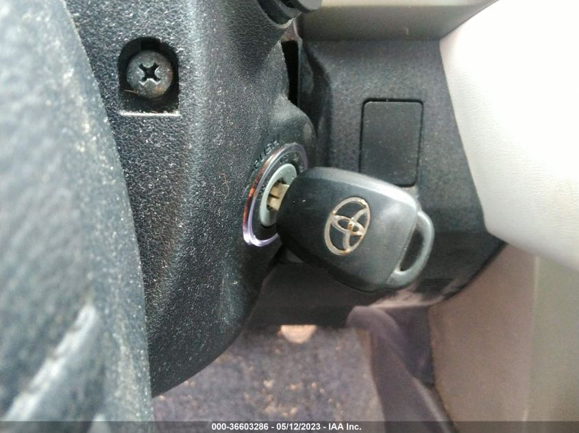 2014 TOYOTA RAV4 LE - 2T3ZFREV8EW111817
