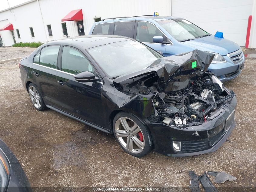 2015 VOLKSWAGEN JETTA SEDAN 2.0T GLI SE - 3VW5S7AJXFM415314