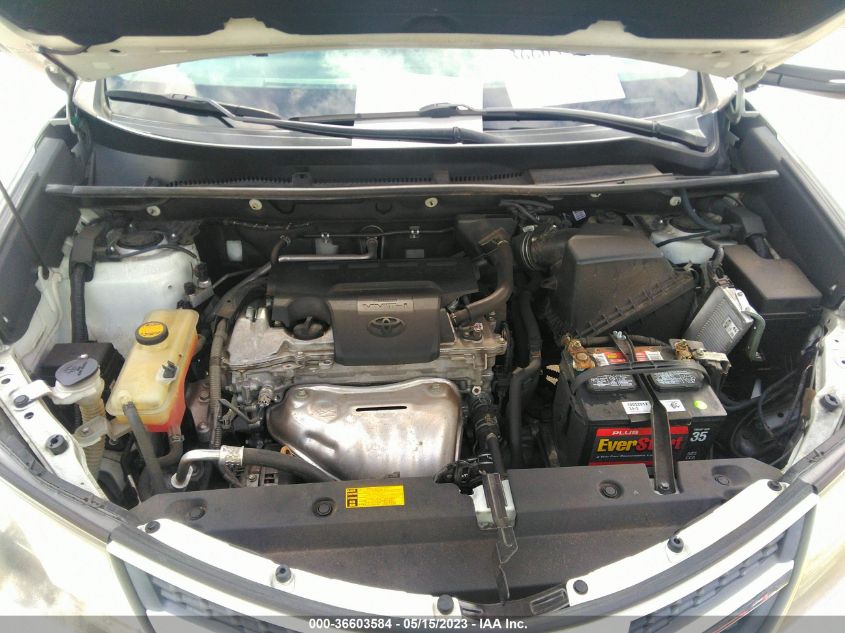 2015 TOYOTA RAV4 XLE - 2T3WFREV3FW228435