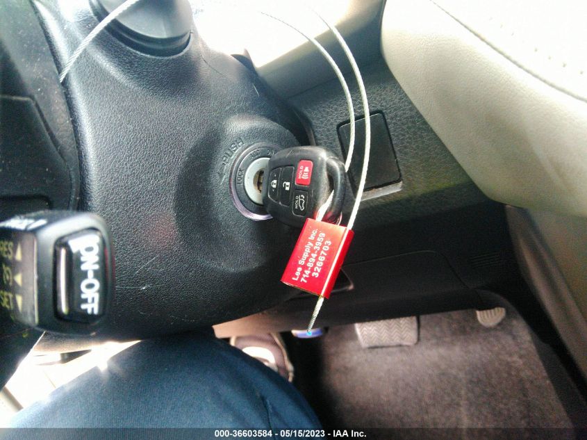 2015 TOYOTA RAV4 XLE - 2T3WFREV3FW228435