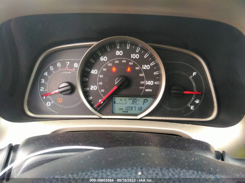 2015 TOYOTA RAV4 XLE - 2T3WFREV3FW228435
