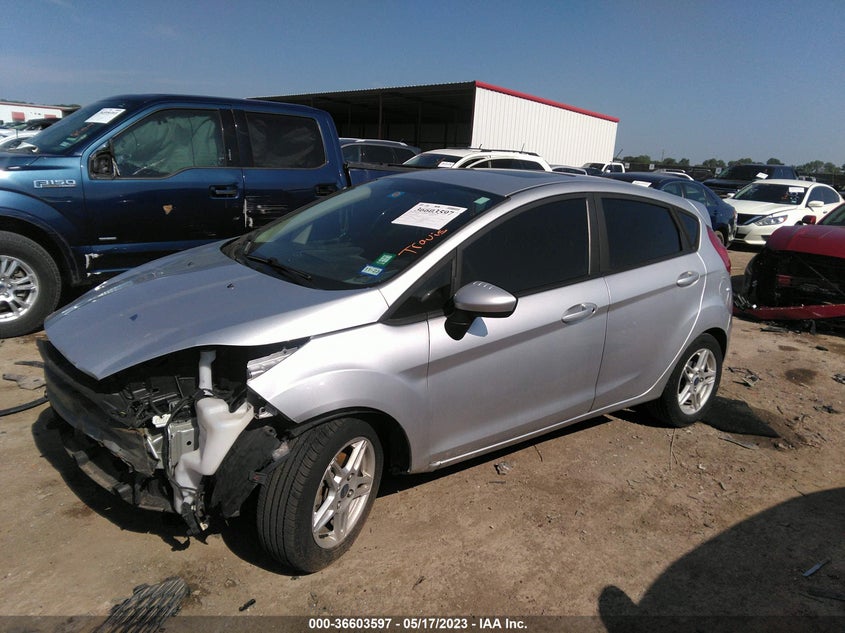 VIN 3FADP4EJ8JM128593 2018 FORD FIESTA SE
