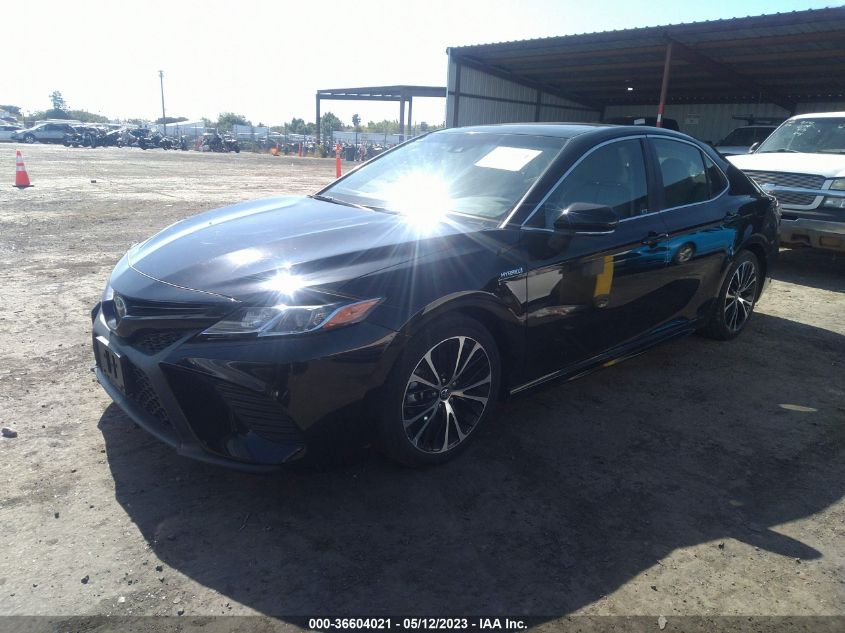 2018 TOYOTA CAMRY HYBRID SE - 4T1B21HK0JU003081