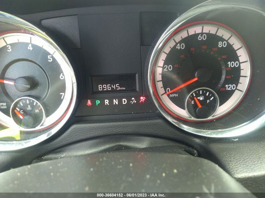 2018 DODGE GRAND CARAVAN SXT - 2C4RDGCG4JR300001