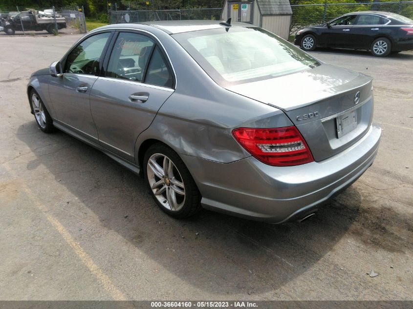 2013 MERCEDES-BENZ C-CLASS C 300 - WDDGF8AB4DG111570