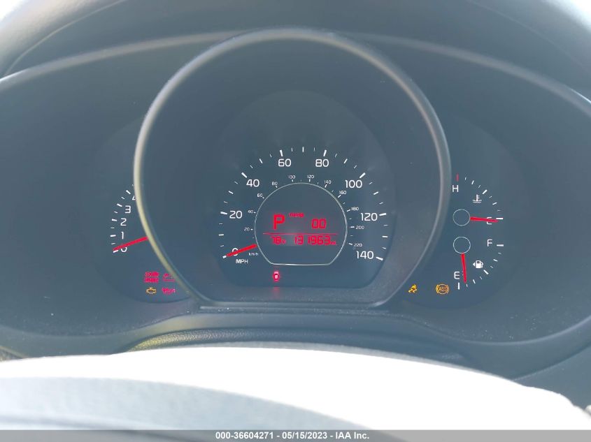 2014 KIA SOUL + - KNDJP3A58E7073045