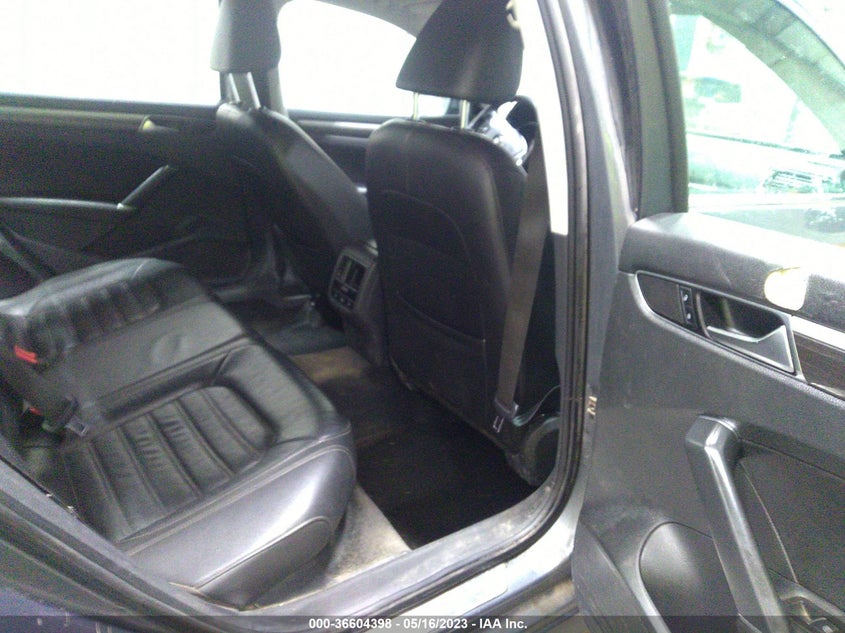 VIN 1VWCT7A37HC020887 2017 VOLKSWAGEN PASSAT 1.8T SEL PREMIUM