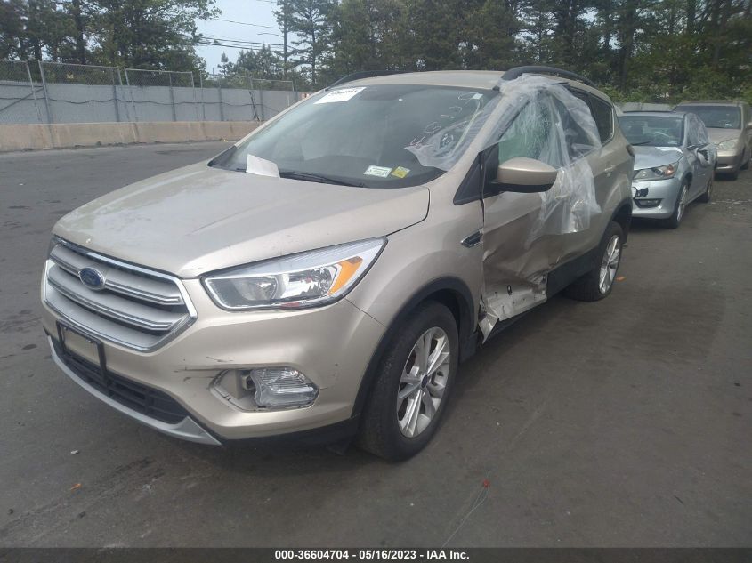 2018 FORD ESCAPE SE - 1FMCU9GDXJUD19264