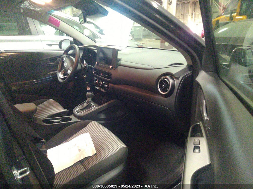 VIN KM8K2CABXPU038662 2023 HYUNDAI KONA SE