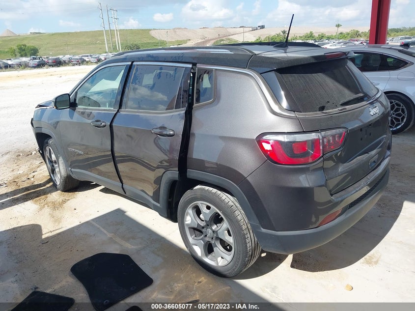 VIN 3C4NJCCB5JT462317 2018 JEEP COMPASS LIMITED