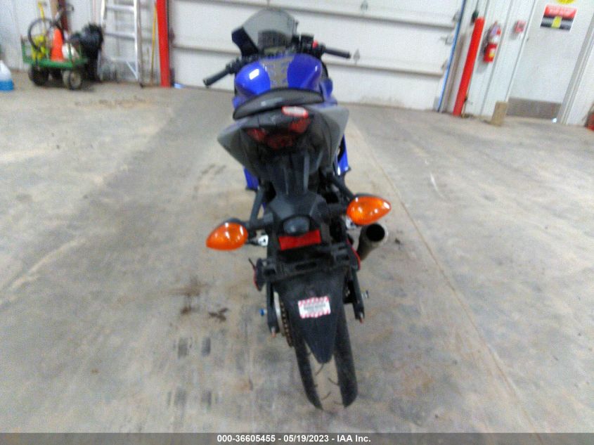 2020 YAMAHA YZFR3 A MH3RH18Y2LK004321