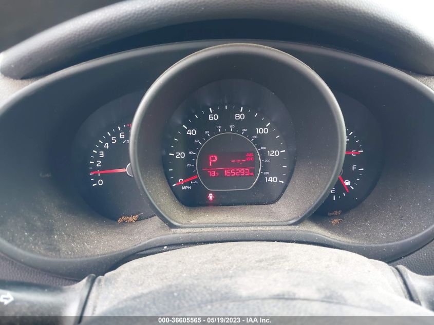 2014 KIA SOUL + - KNDJP3A5XE7703633