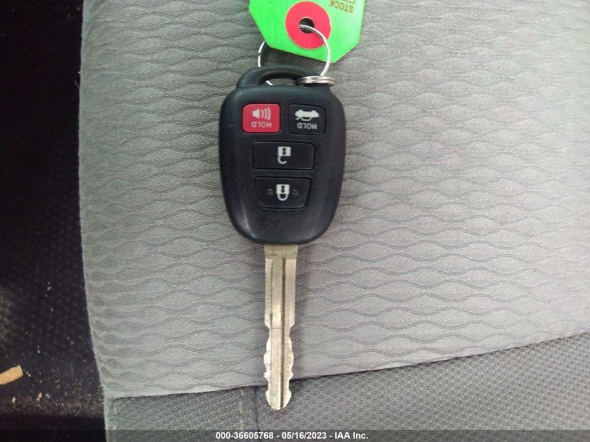 2016 TOYOTA COROLLA LE - 5YFBURHE2GP475909