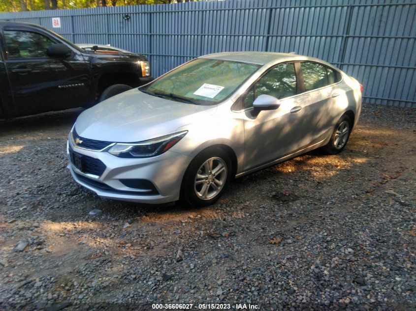 2018 CHEVROLET CRUZE LT - 1G1BE5SM1J7101086