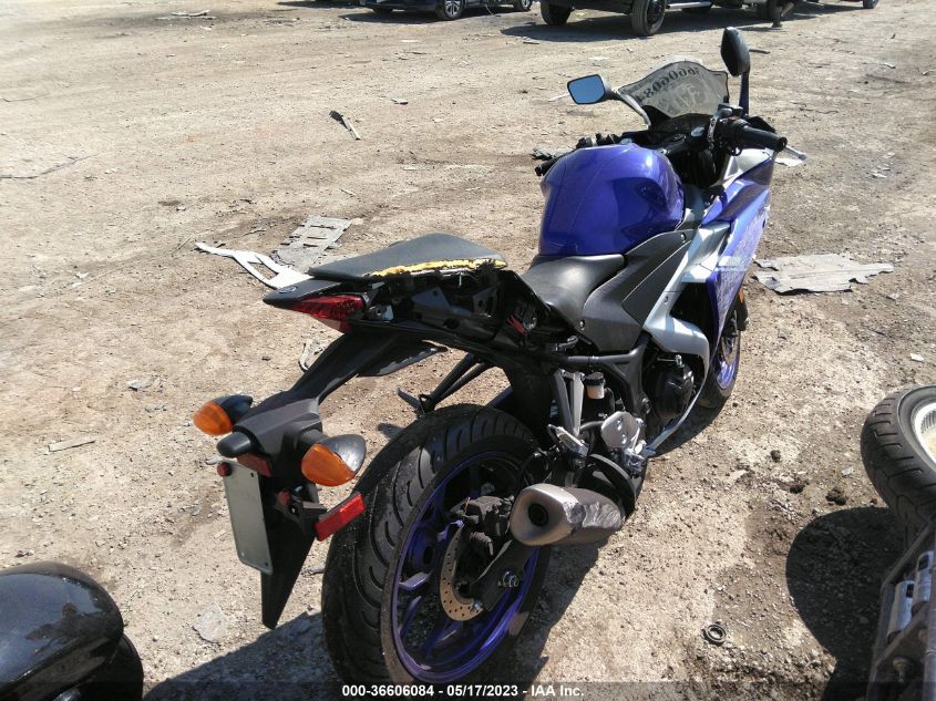 2017 YAMAHA YZFR3 MH3RH06Y1HK017162