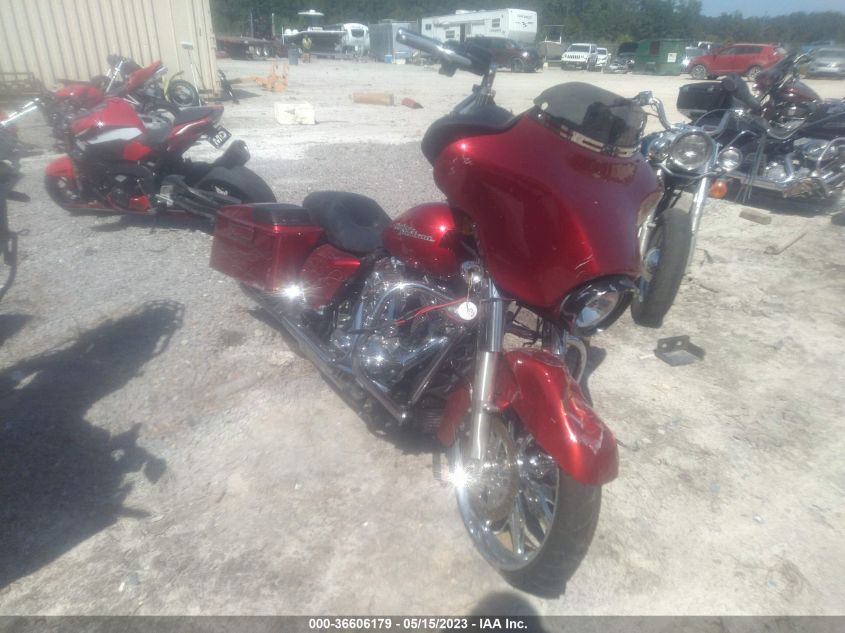 2012 HARLEY-DAVIDSON FLHX STREET GLIDE - 1HD1KBM14CB679601