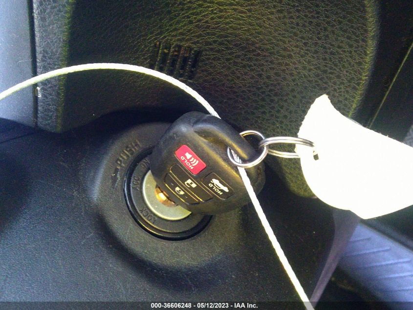 2018 TOYOTA COROLLA L/LE/XLE/SE/XSE - 5YFBURHE7JP808760