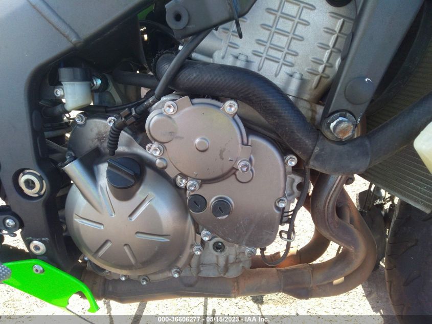 2013 KAWASAKI ZX636 E JKBZXJE1XDA005934