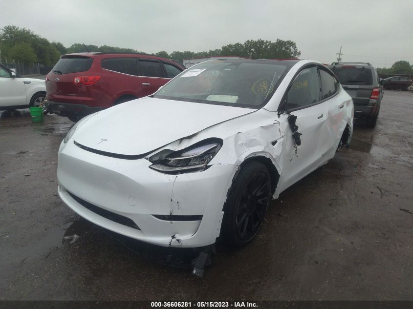 7SAYGDEE7PA026133 Tesla Model Y LONG RANGE 2