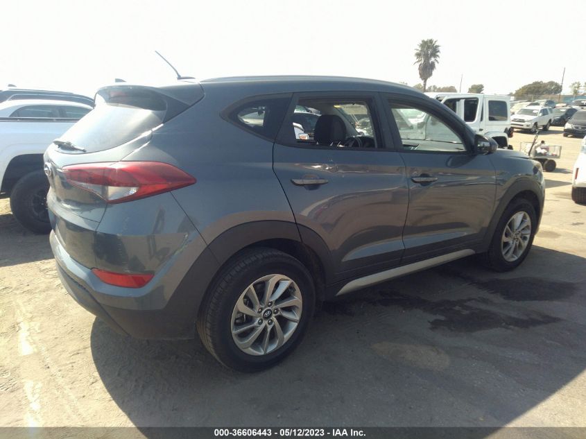 2017 HYUNDAI TUCSON SE - KM8J33A44HU266135