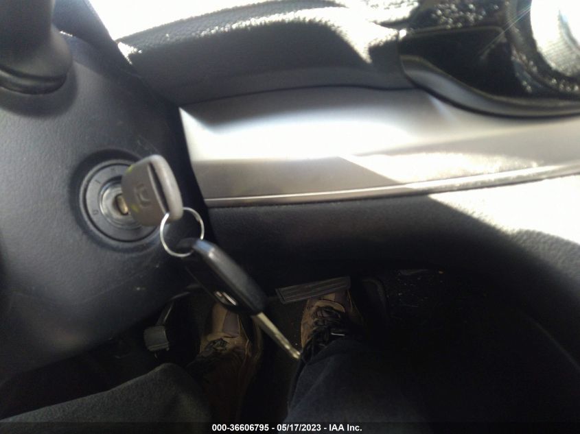 2016 HONDA CR-V LX - 5J6RM4H3XGL013441
