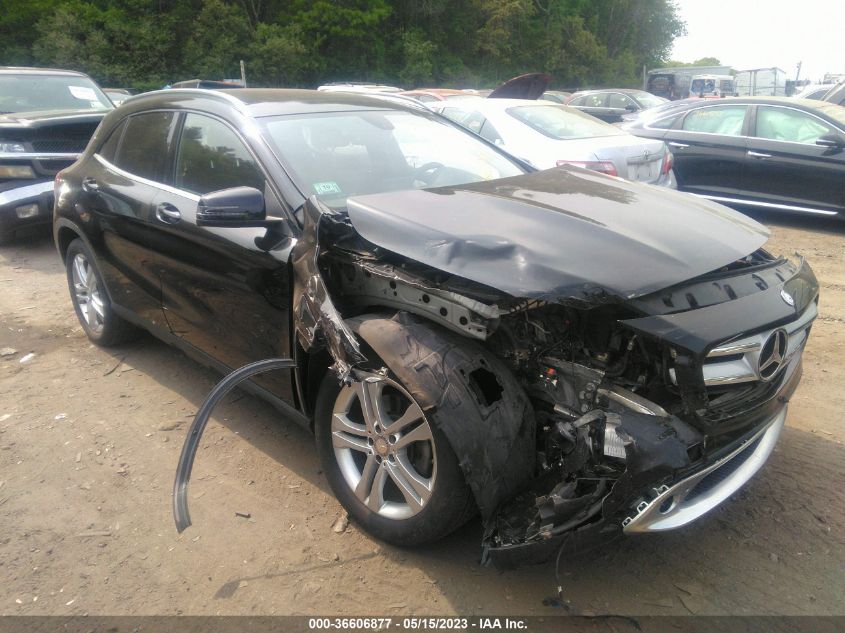 2015 MERCEDES-BENZ GLA-CLASS GLA 250 - WDCTG4GB2FJ128843