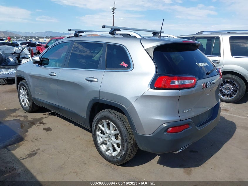 VIN 1C4PJMCS2HW588217 2017 JEEP CHEROKEE LATITUDE