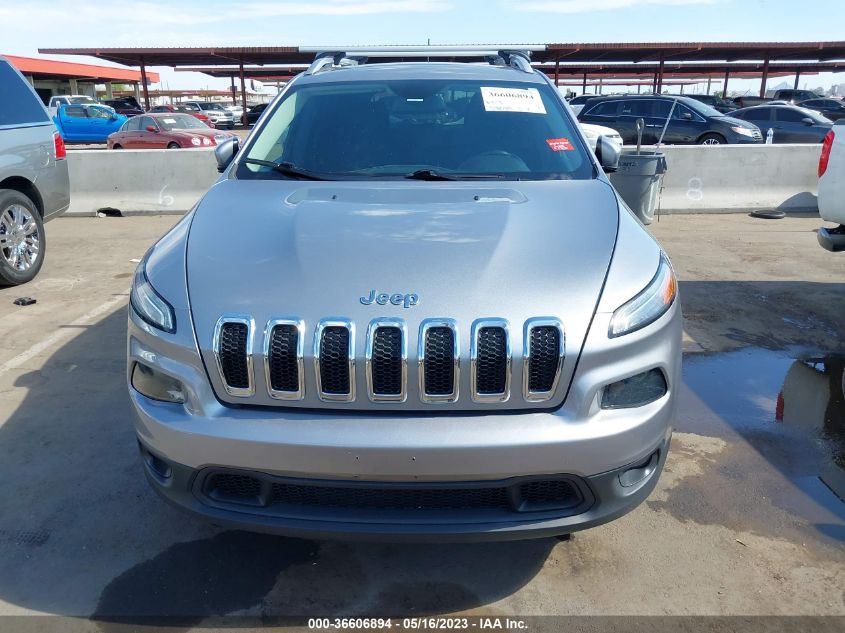 VIN 1C4PJMCS2HW588217 2017 JEEP CHEROKEE LATITUDE