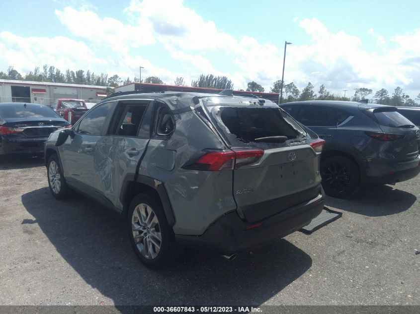 2019 TOYOTA RAV4 XLE PREMIUM - JTMC1RFV0KD029561