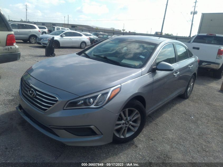 2016 HYUNDAI SONATA 2.4L SE - 5NPE24AF4GH351761