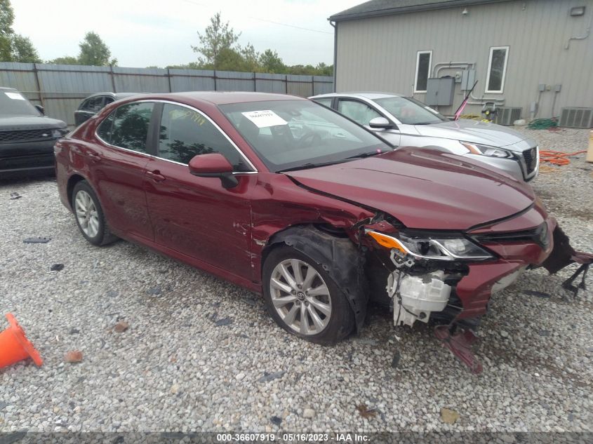 2018 TOYOTA CAMRY LE/SE/XLE/L - 4T1B11HK2JU567723